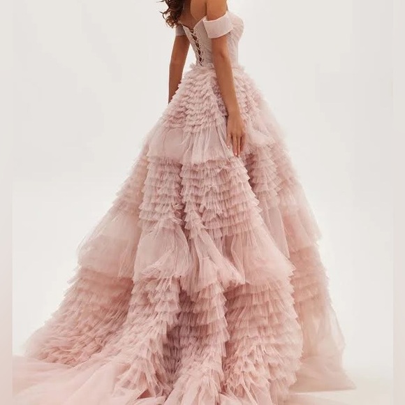 Misty Rose Off-The-Shoulder Frill-Layered Gown - Picture 3 of 8